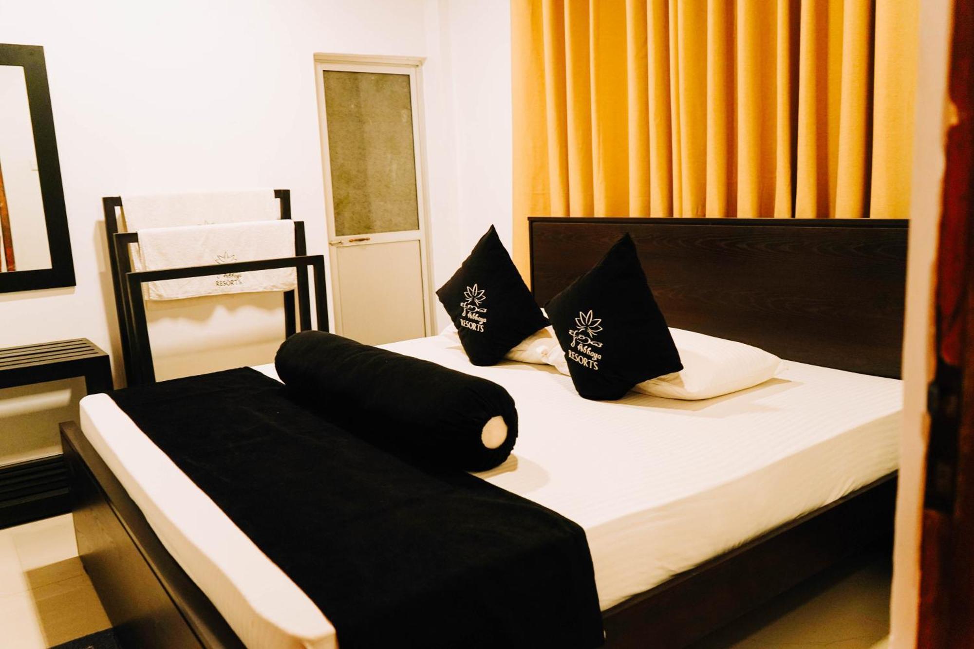 Abhaya Resorts Anuradhapura Ngoại thất bức ảnh
